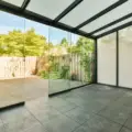 Why Glass Replacement Is Better Than Waiting on Repairs